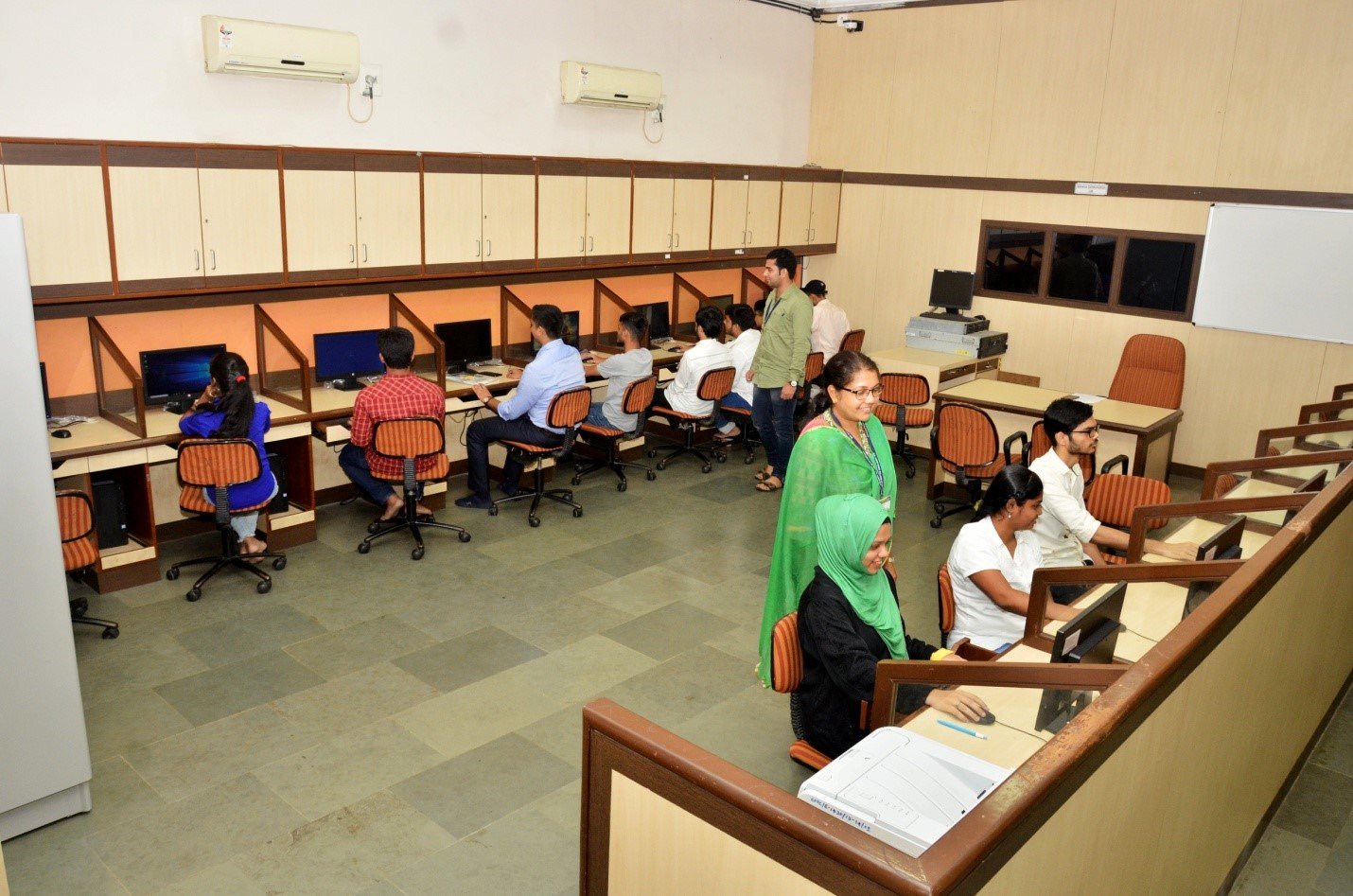 ADVANCE COMMUNICATION LAB